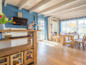 Colourful Holiday Home On Rügen Island, Lohme